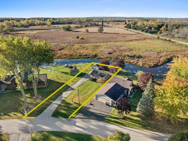 8923 TWIN HARBOR ROAD, Sturgeon Bay, WI 54235