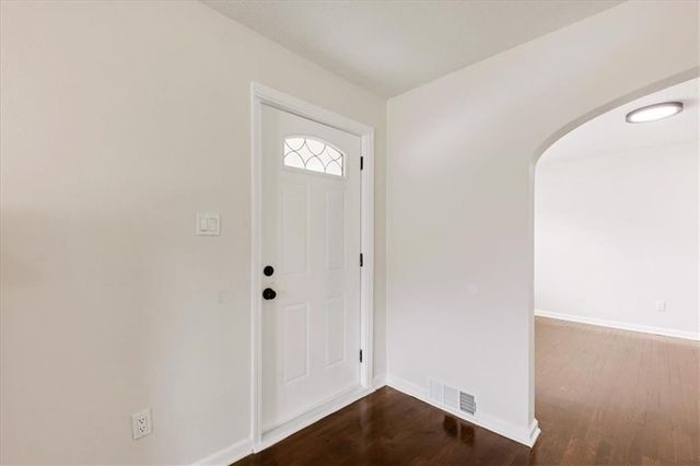 3646 Askew Avenue, Kansas City, MO 64128