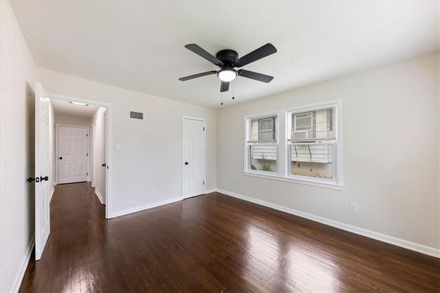 3646 Askew Avenue, Kansas City, MO 64128