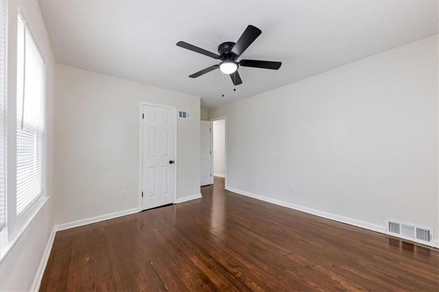 3646 Askew Avenue, Kansas City, MO 64128