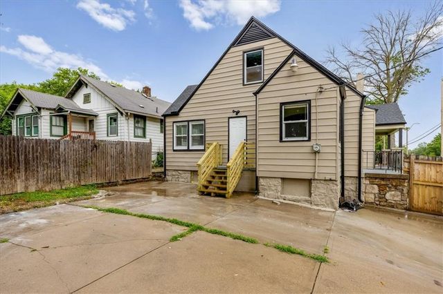 3646 Askew Avenue, Kansas City, MO 64128