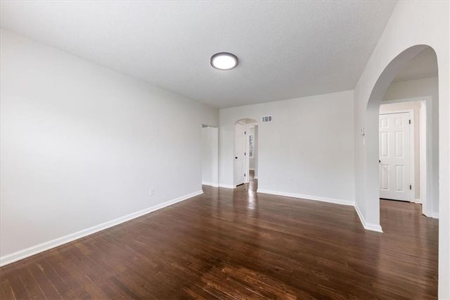 3646 Askew Avenue, Kansas City, MO 64128