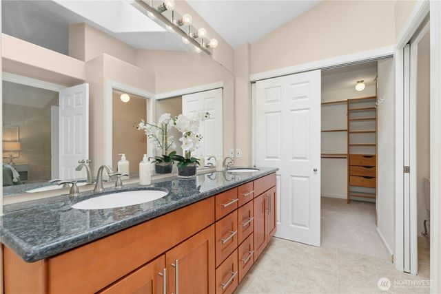 3643 252nd Place SE, Sammamish, WA 98029