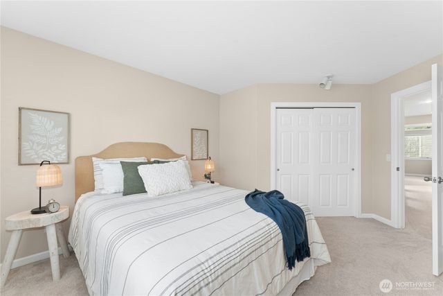 3643 252nd Place SE, Sammamish, WA 98029