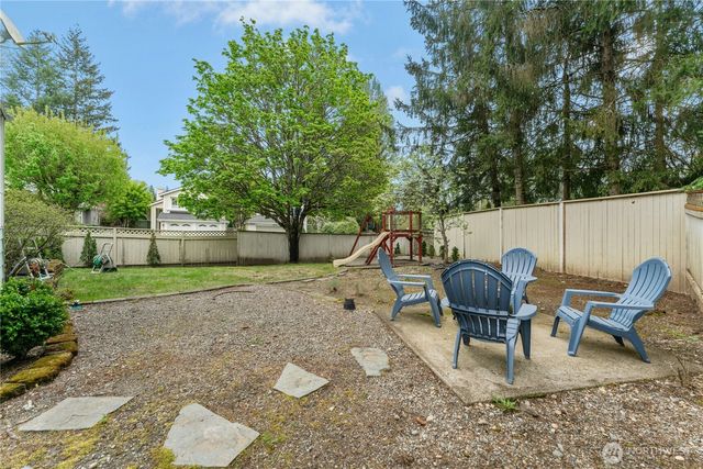 3643 252nd Place SE, Sammamish, WA 98029