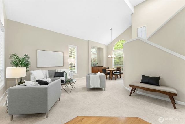 3643 252nd Place SE, Sammamish, WA 98029