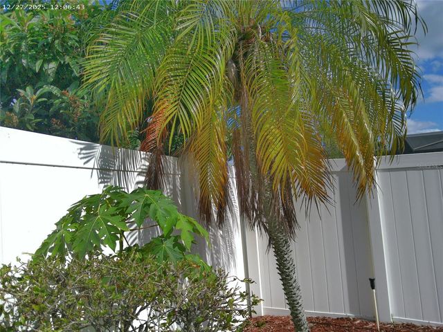 11646 SIR WINSTON WAY, Orlando, FL 32824