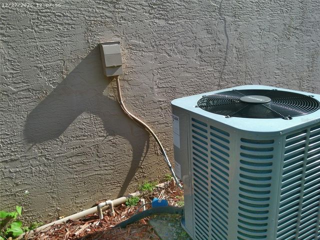 11646 SIR WINSTON WAY, Orlando, FL 32824