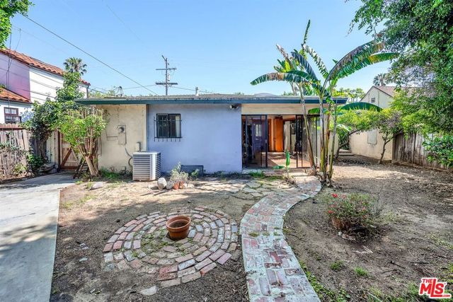 7369 Clinton Street, Los Angeles, CA 90036