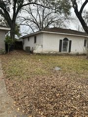 4937 E Ridge Creek Drive, Houston, TX 77053