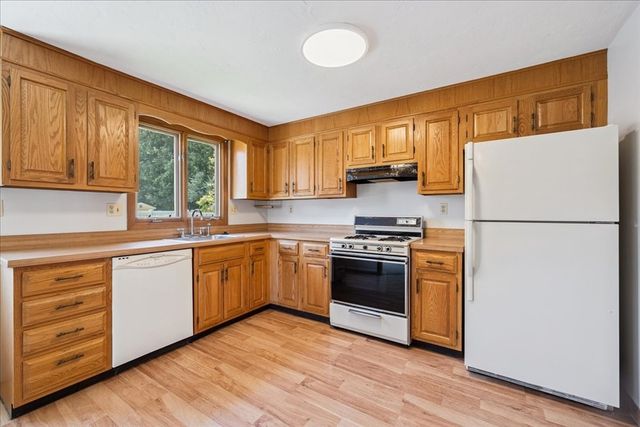 52 Boylston St 52, Randolph, MA 02368