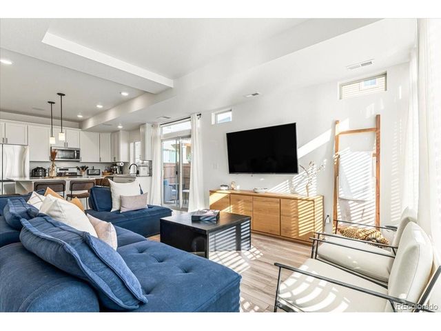13586 E 101st Ave, Commerce City, CO 80022