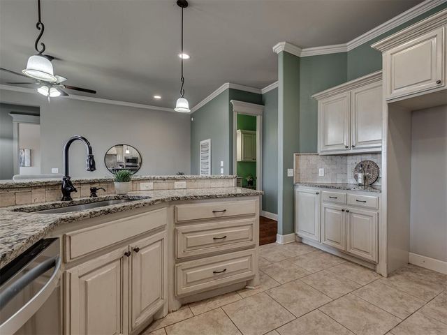 1916 Inglenook Drive, Norman, OK 73071