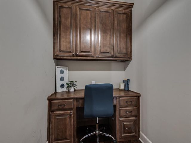 1916 Inglenook Drive, Norman, OK 73071