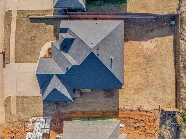 1916 Inglenook Drive, Norman, OK 73071