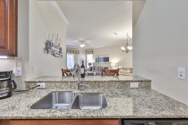 332 BLUEWATER FALLS COURT, Apollo Beach, FL 33572