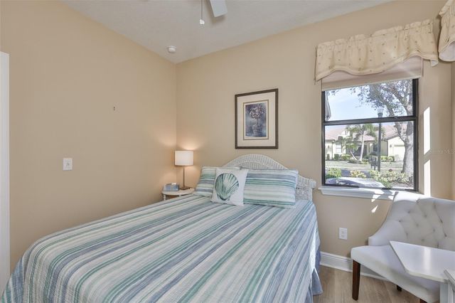 332 BLUEWATER FALLS COURT, Apollo Beach, FL 33572