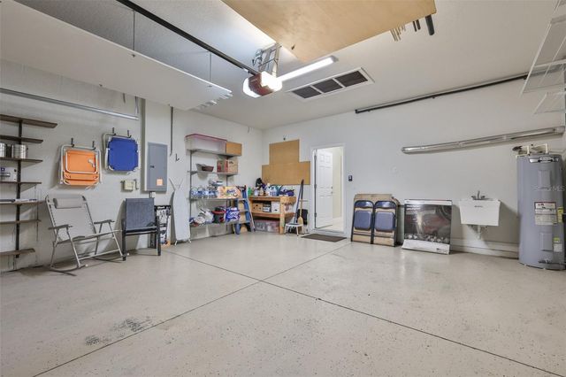 332 BLUEWATER FALLS COURT, Apollo Beach, FL 33572