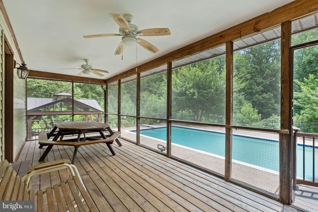 8271 SYCAMORE TER, Owings, MD 20736