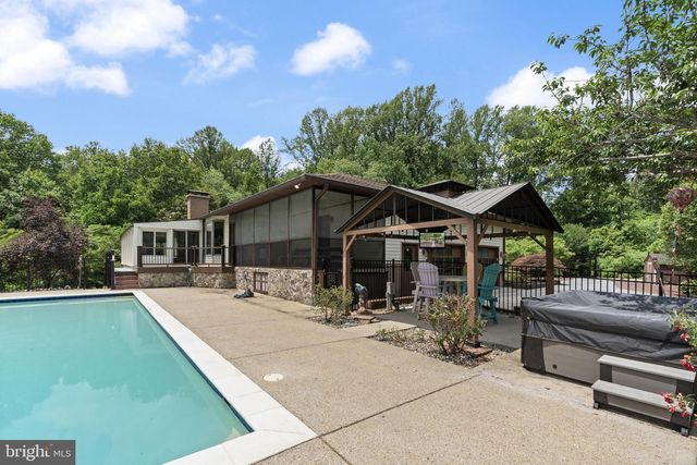 8271 SYCAMORE TER, Owings, MD 20736