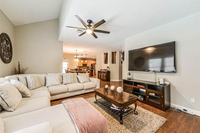 7502 Timberline Drive, Pasadena, TX 77505