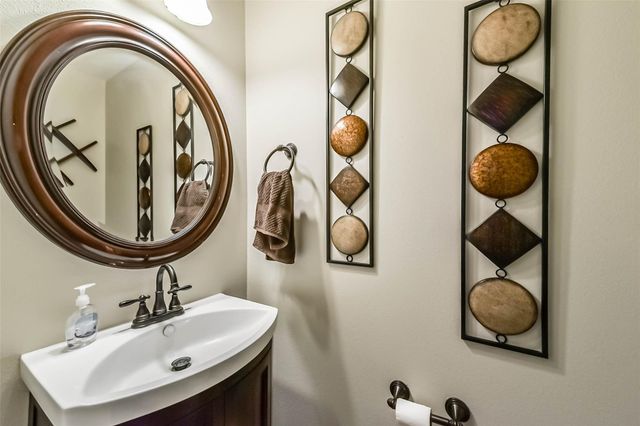 7502 Timberline Drive, Pasadena, TX 77505
