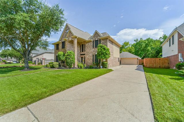 7502 Timberline Drive, Pasadena, TX 77505