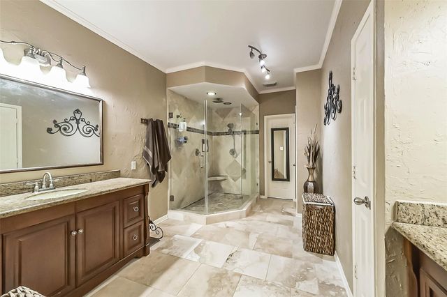 7502 Timberline Drive, Pasadena, TX 77505