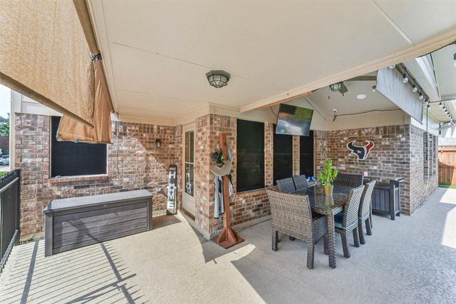 7502 Timberline Drive, Pasadena, TX 77505