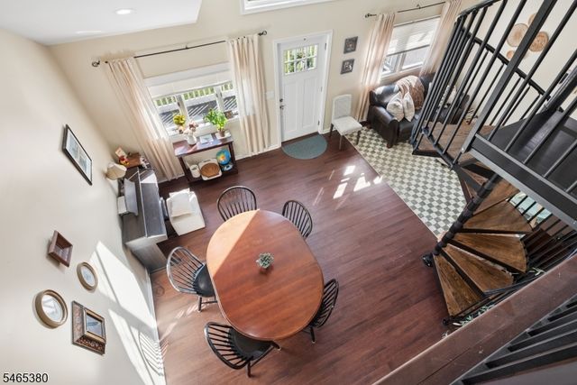41 HILLCREST ROAD, Warren Twp., NJ 07059