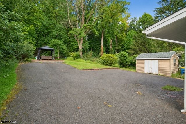 41 HILLCREST ROAD, Warren Twp., NJ 07059