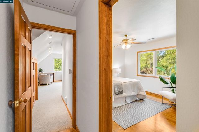 4 Wallabi Ct, Lafayette, CA 94549