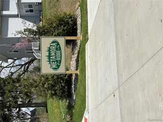 4090 Metamora Ridge, Metamora, MI 48455