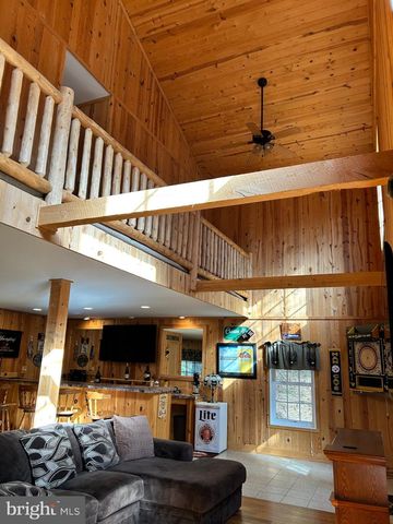 385 ELK CREEK RD, Aaronsburg, PA 16820