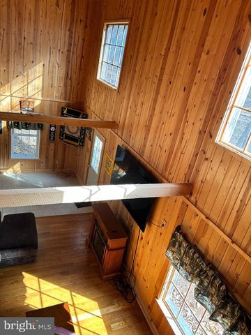 385 ELK CREEK RD, Aaronsburg, PA 16820