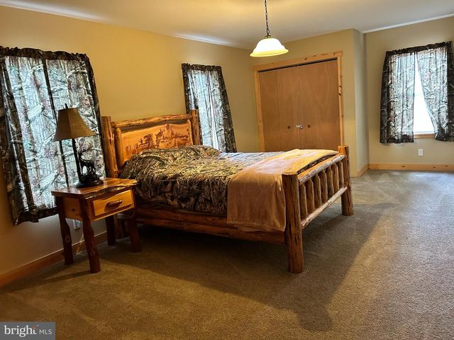 385 ELK CREEK RD, Aaronsburg, PA 16820