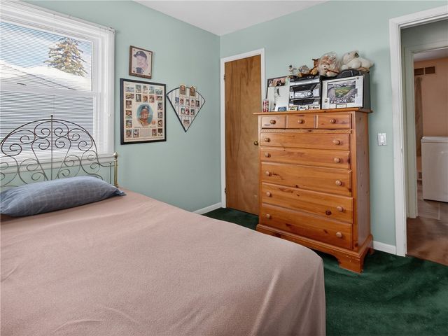 241 Knapp Avenue, Irondequoit, NY 14609