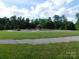 139 W Settings Boulevard NW 106, Valdese, NC 28690