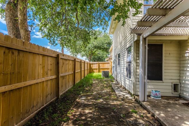 3172 Harbinger Lane, Dallas, TX 75287