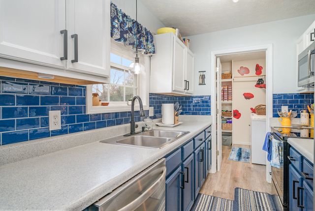 305 Nikita Dr, Portland, TN 37148