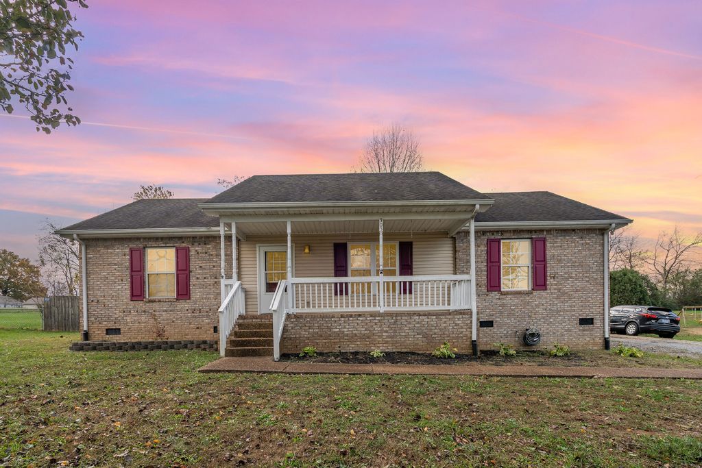 305 Nikita Dr, Portland, TN 37148