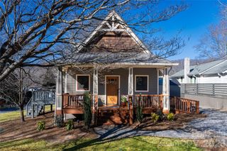 829 N Oconeechee Avenue, Black Mountain, NC 28711