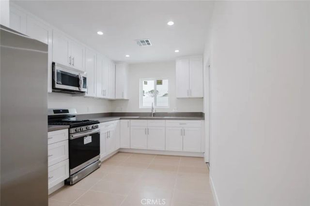 7738 Wyngate, Tujunga, CA 91042