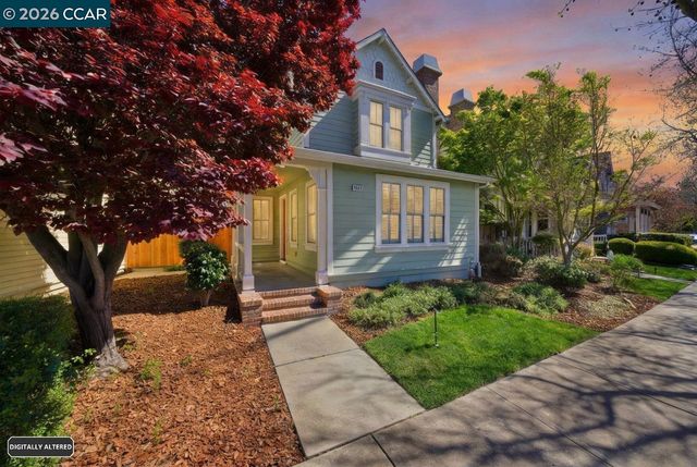 1084 Avocet Dr, Hercules, CA 94547