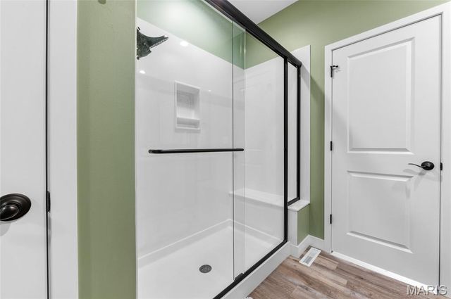 8013 Villa Valley Lane, Caseyville, IL 62232