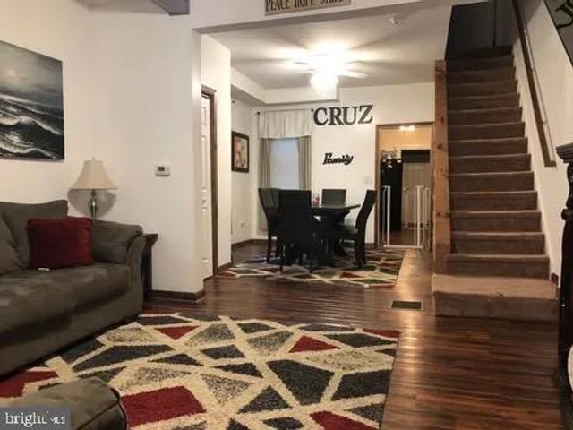 428 E MAIN ST, Annville, PA 17003