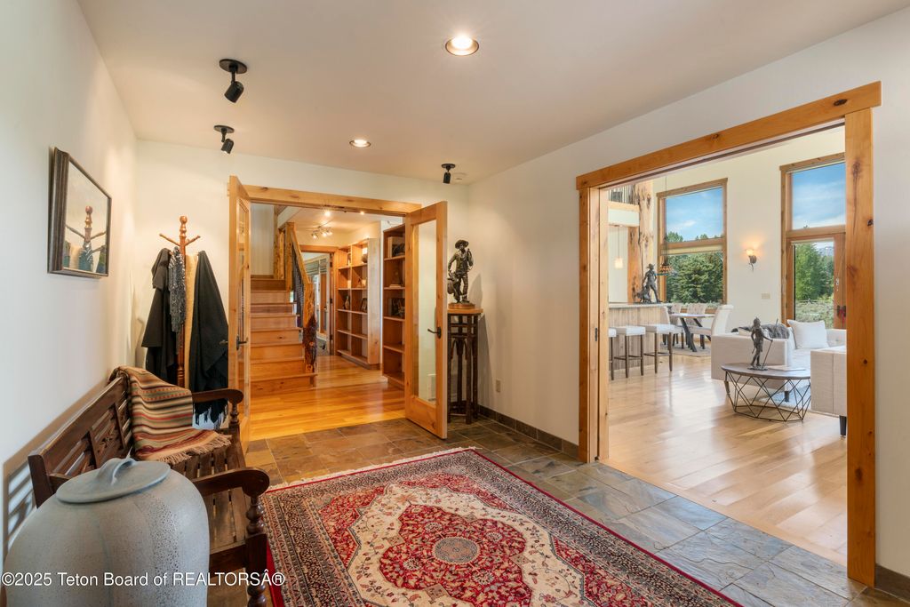 500 E SOLITUDE Drive, Jackson, WY 83001 photo 13