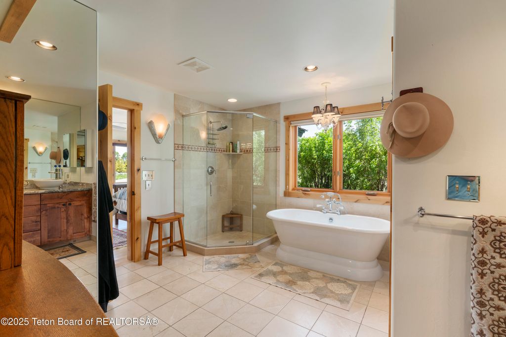 500 E SOLITUDE Drive, Jackson, WY 83001 photo 21