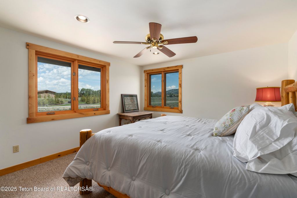 500 E SOLITUDE Drive, Jackson, WY 83001 photo 27