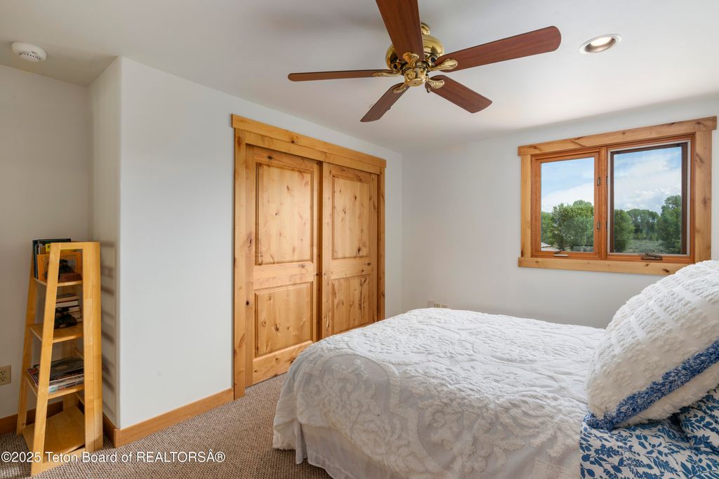 500 E SOLITUDE Drive, Jackson, WY 83001 photo 32